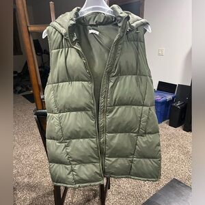 Hooded Puffer Vest